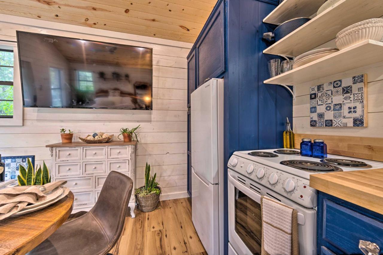 Romantic Broken Bow Cabin With Jacuzzi And Fire Pit! Exteriör bild